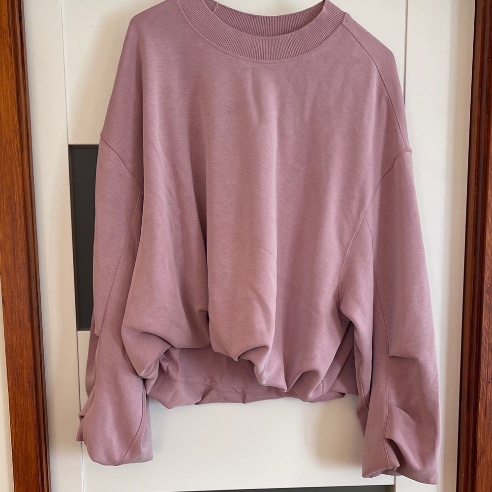 Lululemon Medium Women's Mauve Sweatshirt